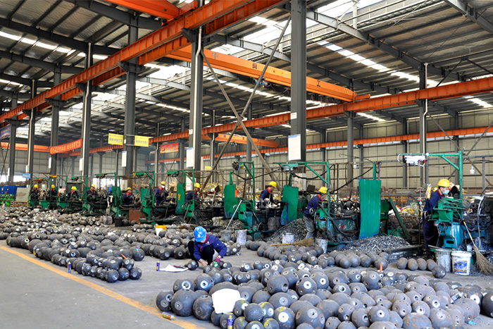阿勒泰螺栓球批量生产